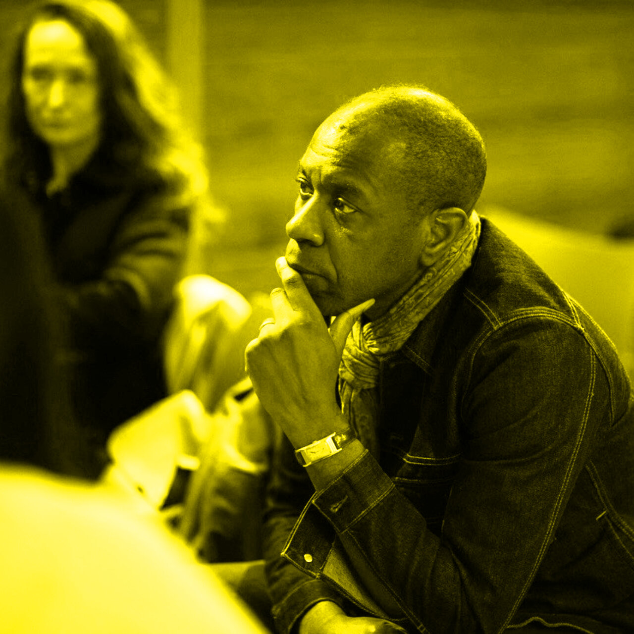 Clive Myrie (yellow).jpg